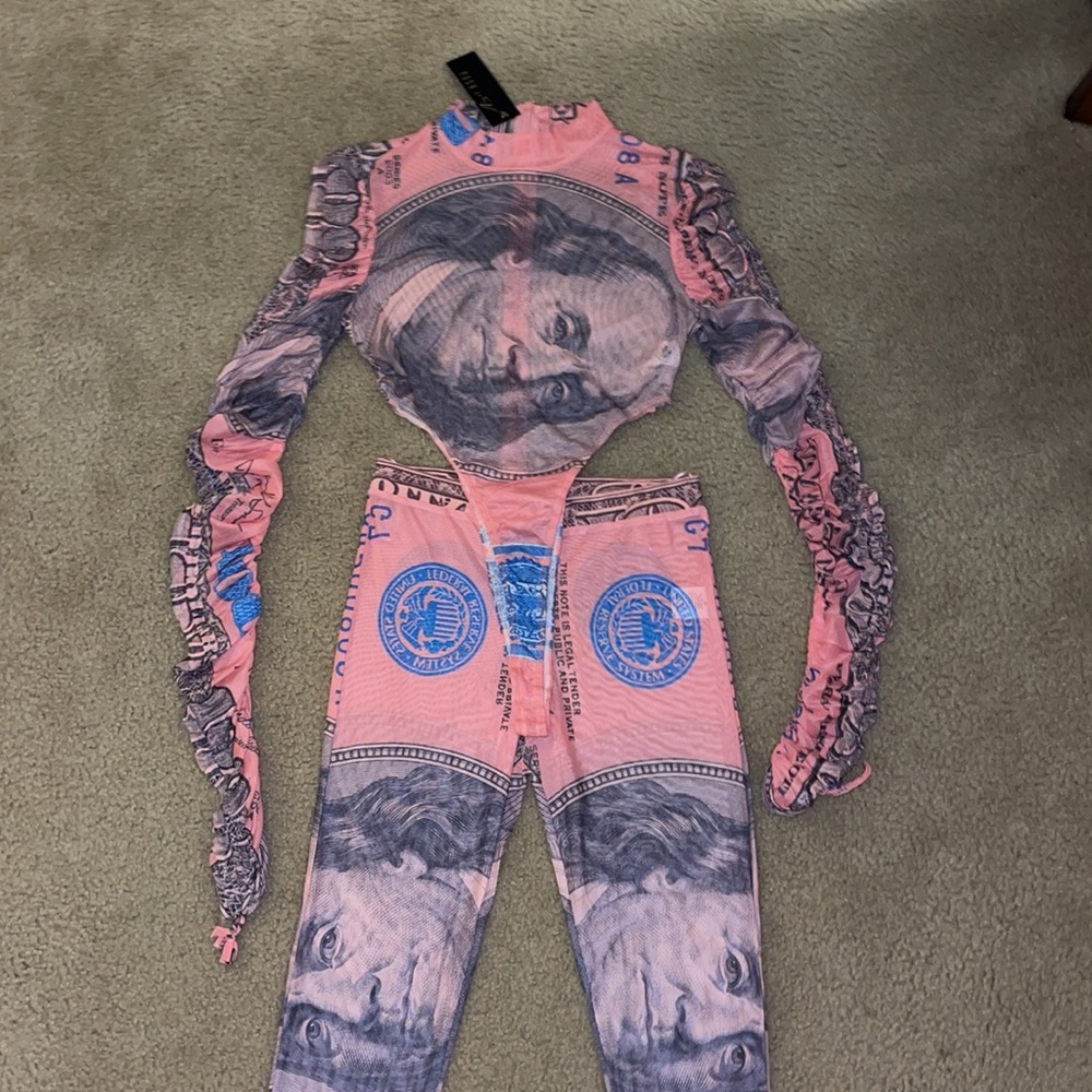 Pink Mesh Money Pant Set - Picture 4 of 9
